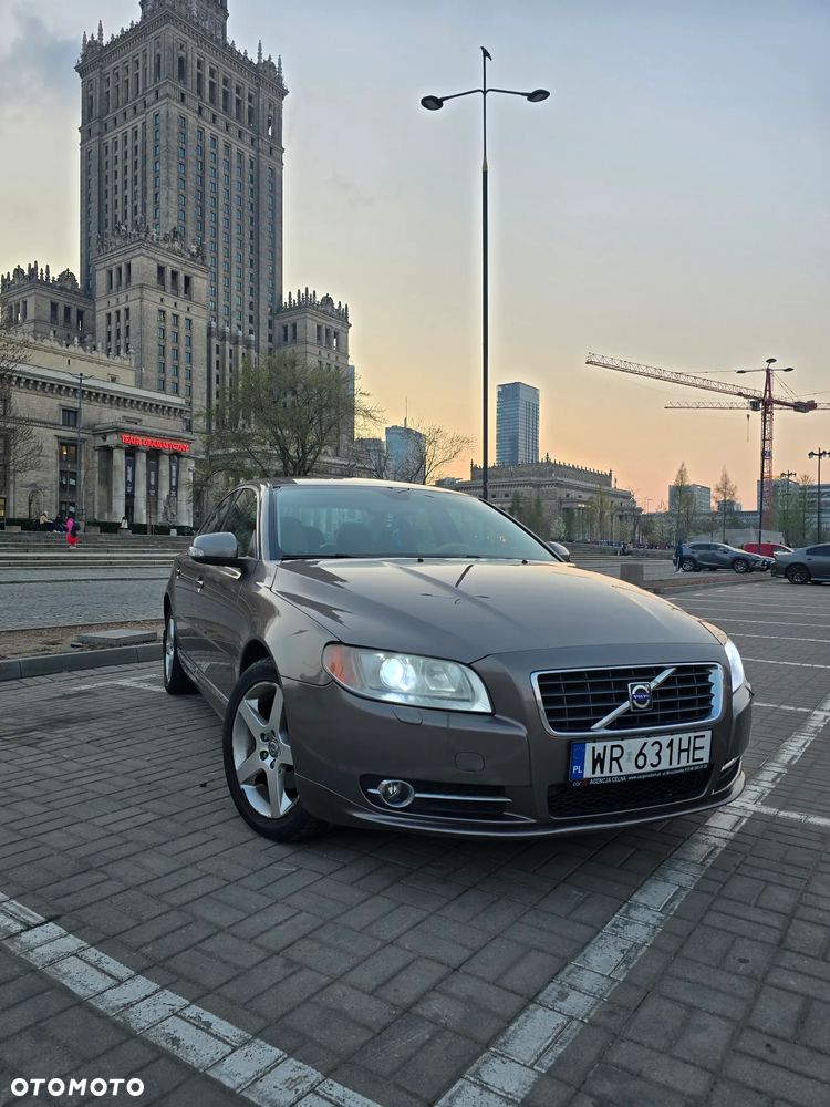 Volvo S80 2.4D5 Executive - 1