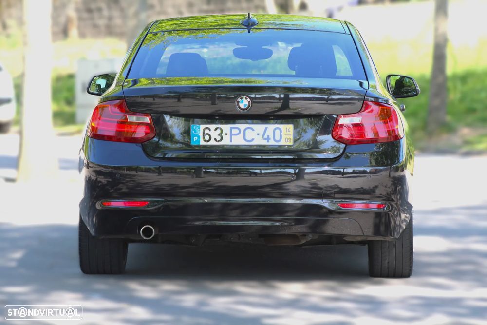 BMW 218 d Coupe Line Sport - 11