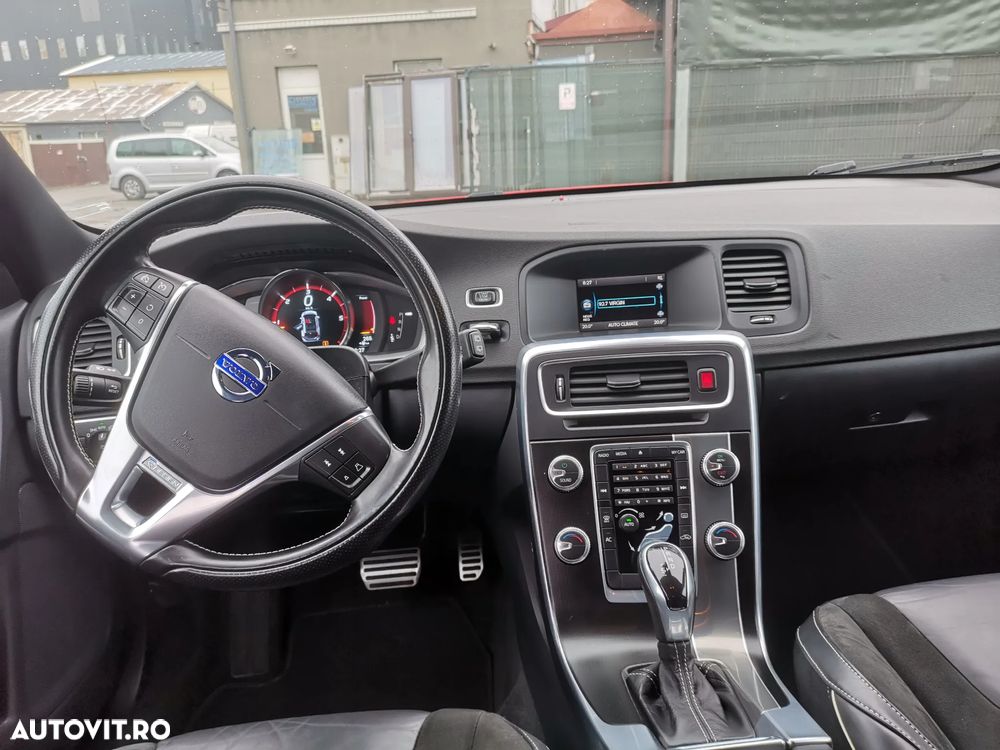 Volvo V60 D3 Geartronic - 9