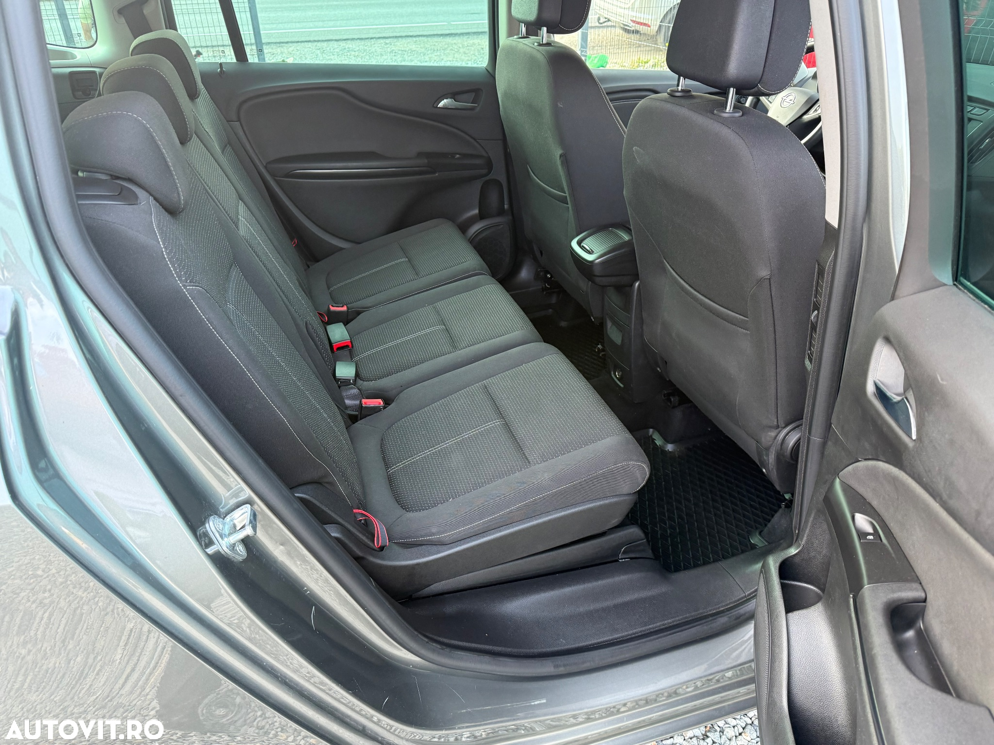 Opel Zafira 1.6 D Start/Stop Business Edition - 16