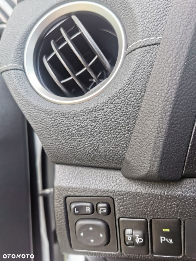 Toyota Auris - 20