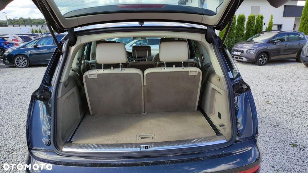 Audi Q7 - 8