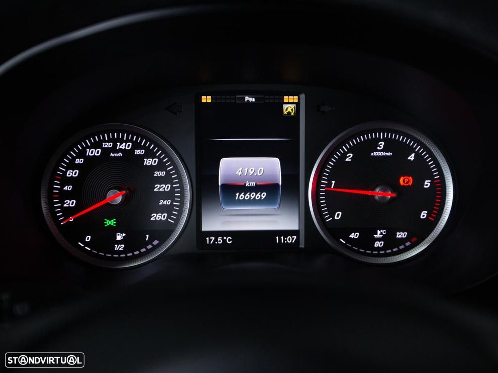 Mercedes-Benz C 200 - 14