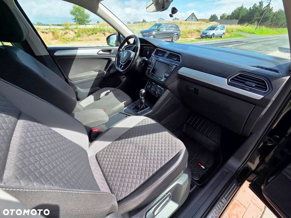 Volkswagen Tiguan 2.0 TDI BMT SCR Comfortline - 18