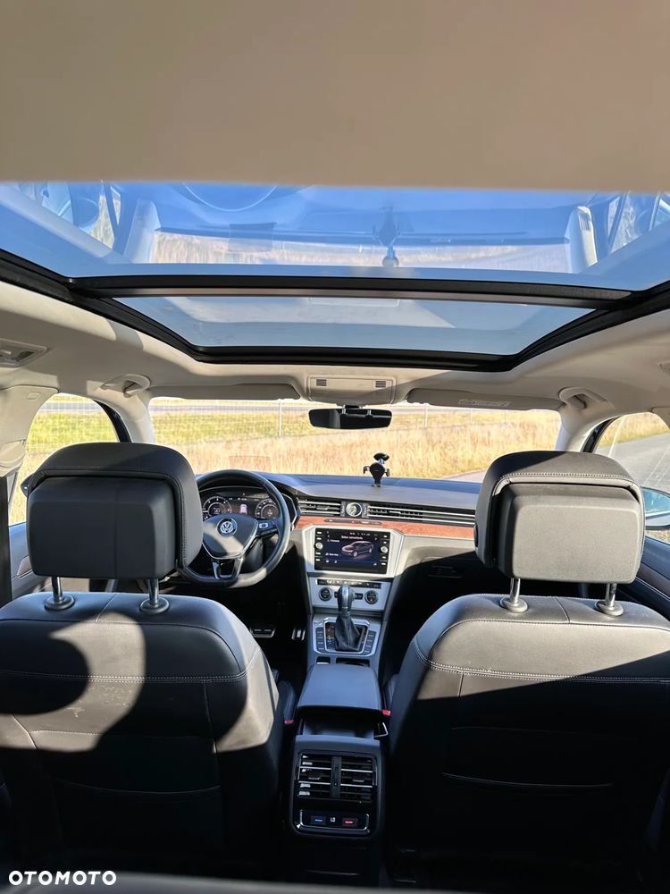 Volkswagen Passat Variant 2.0 TDI SCR DSG Highline - 7