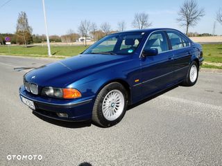 BMW Seria 5 523i