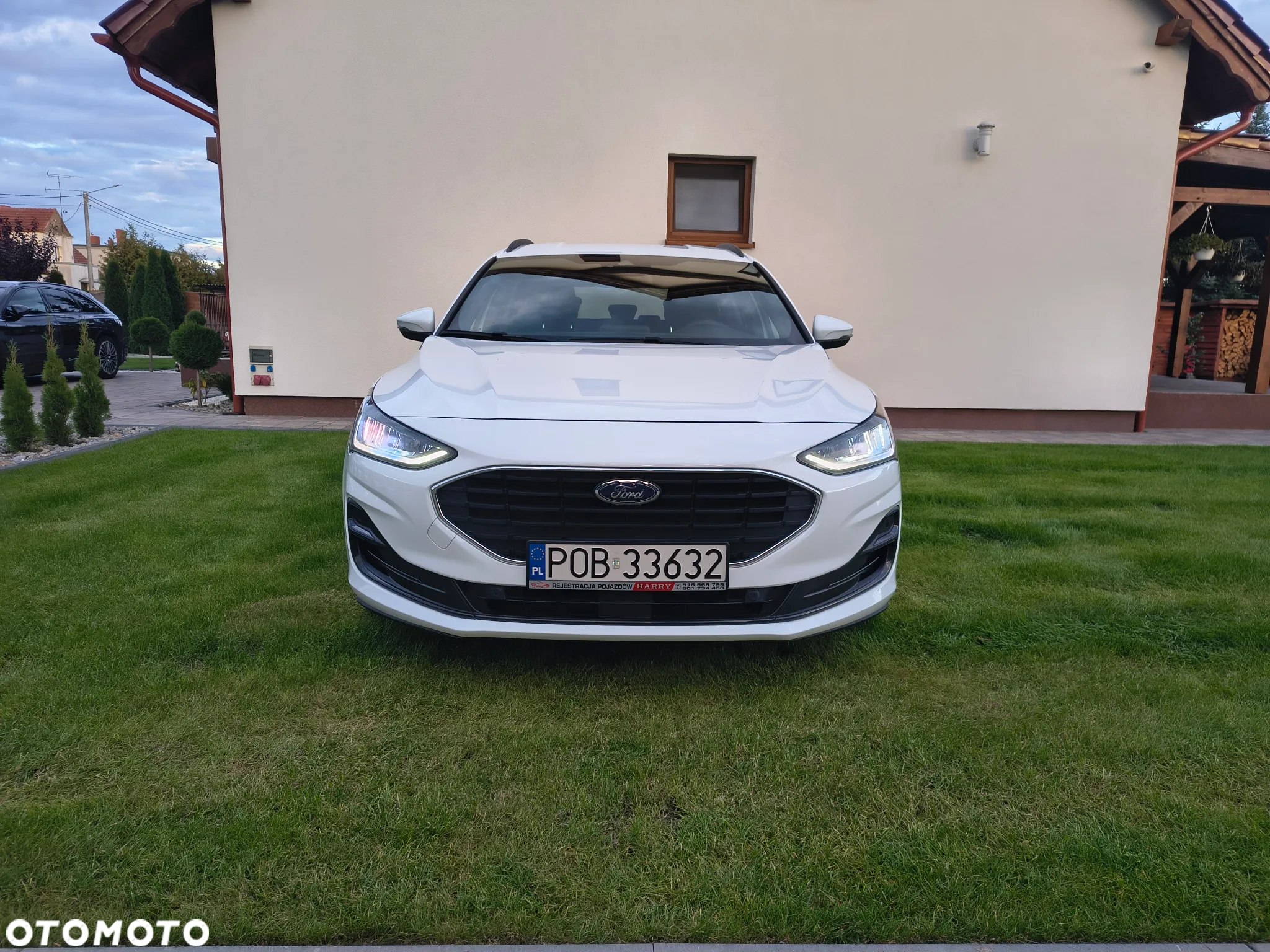 Ford Focus 1.0 EcoBoost Hybrid ACTIVE - 2
