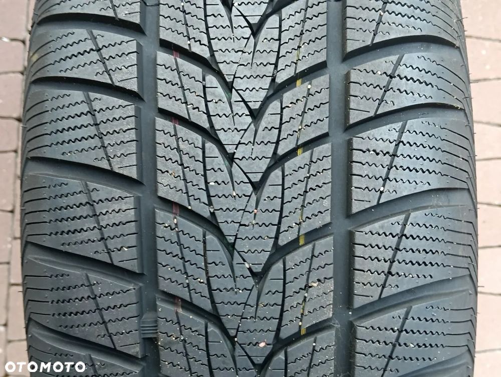 PEUGEOT 3008 16-24r Koła z Oponami Zimowymi 235/50R19 IMPERIAL 22r - 12