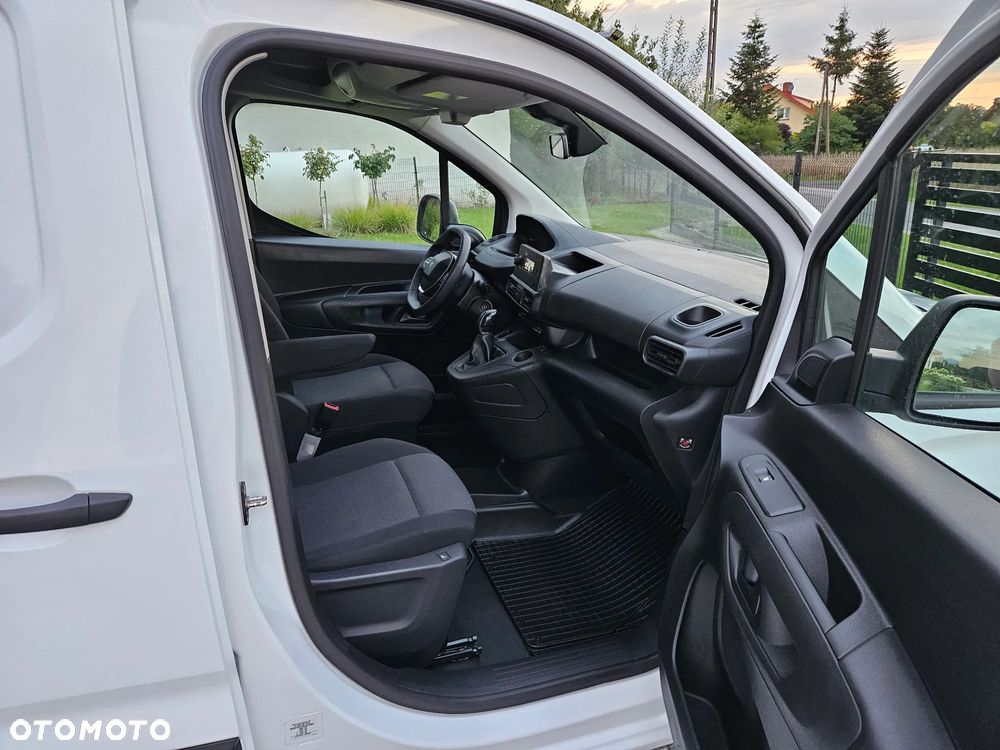 Peugeot *PARTNER*L2H1* - 12