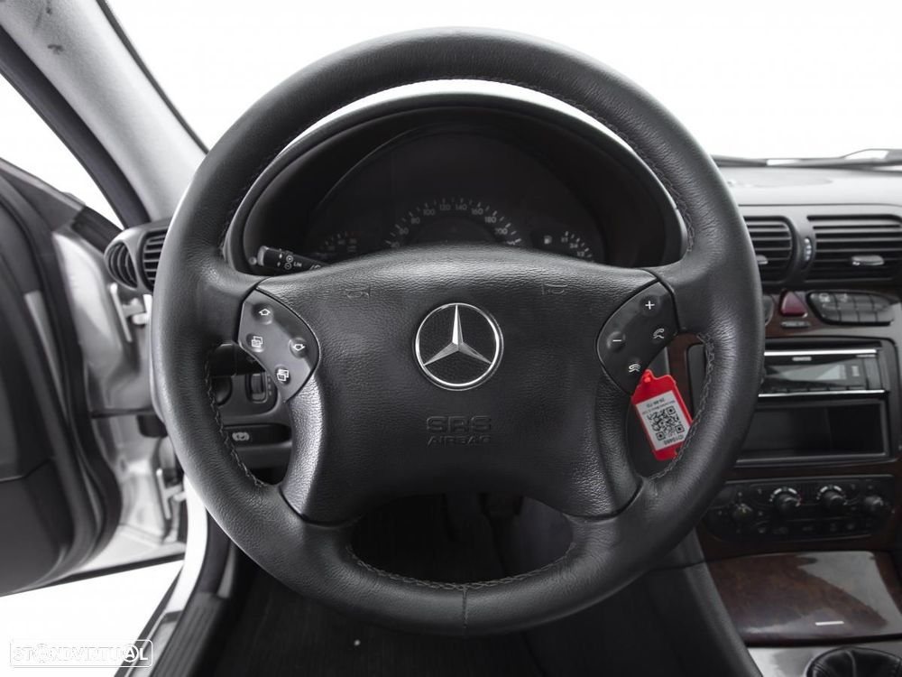 Mercedes-Benz C 220 - 15