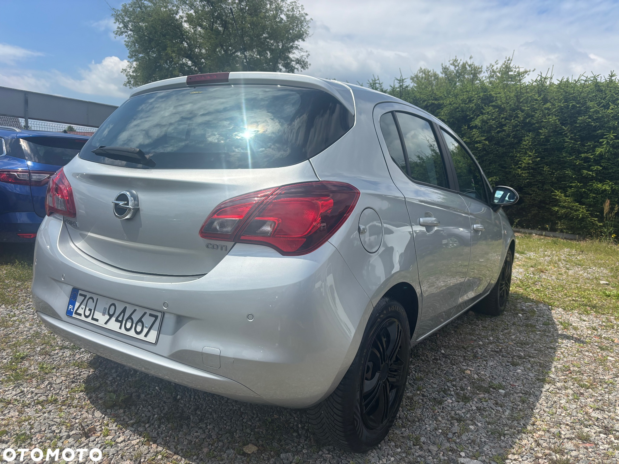 Opel Corsa 1.3 CDTI Essentia S&S - 3