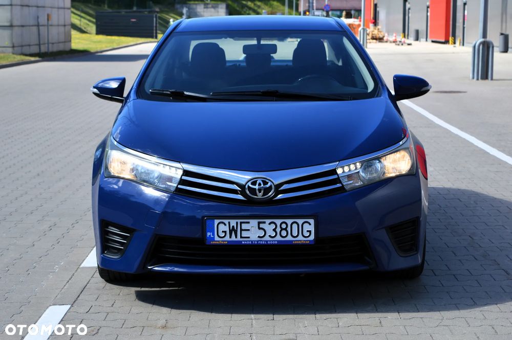 Toyota Corolla 1.6 Premium - 25