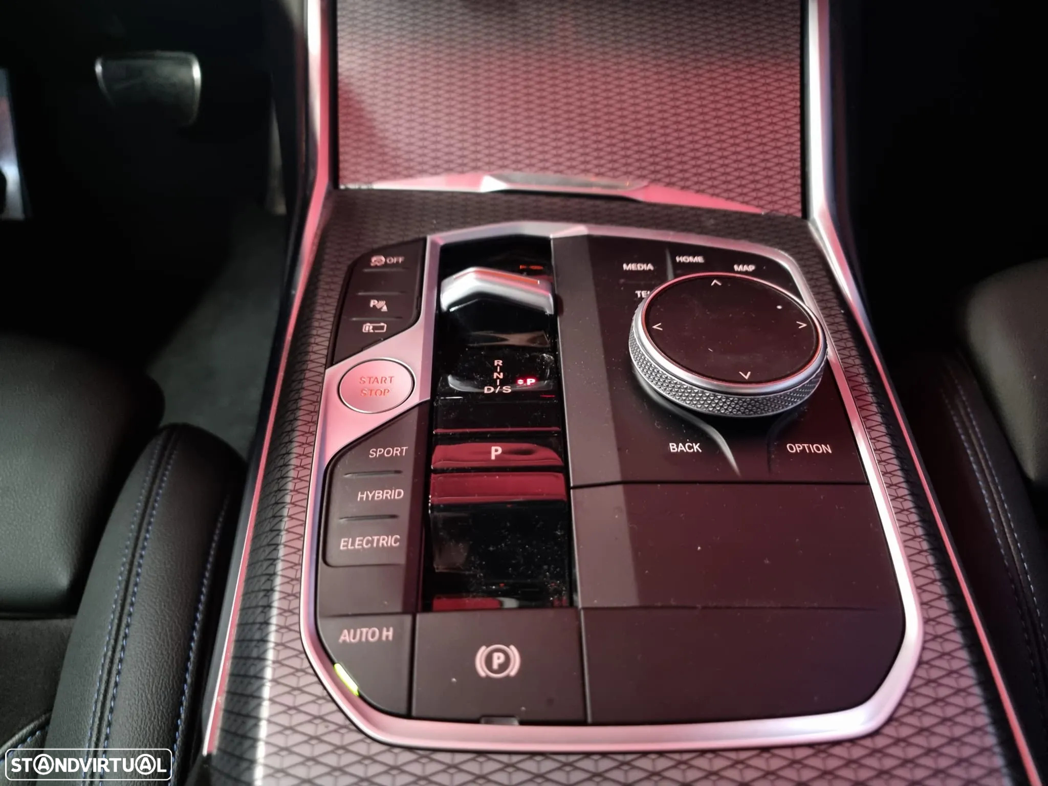 BMW 330 e Touring Pack M Auto - 12