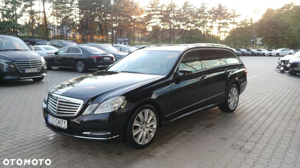 Mercedes-Benz Klasa E 250 CDI 4-Matic Elegance - 17