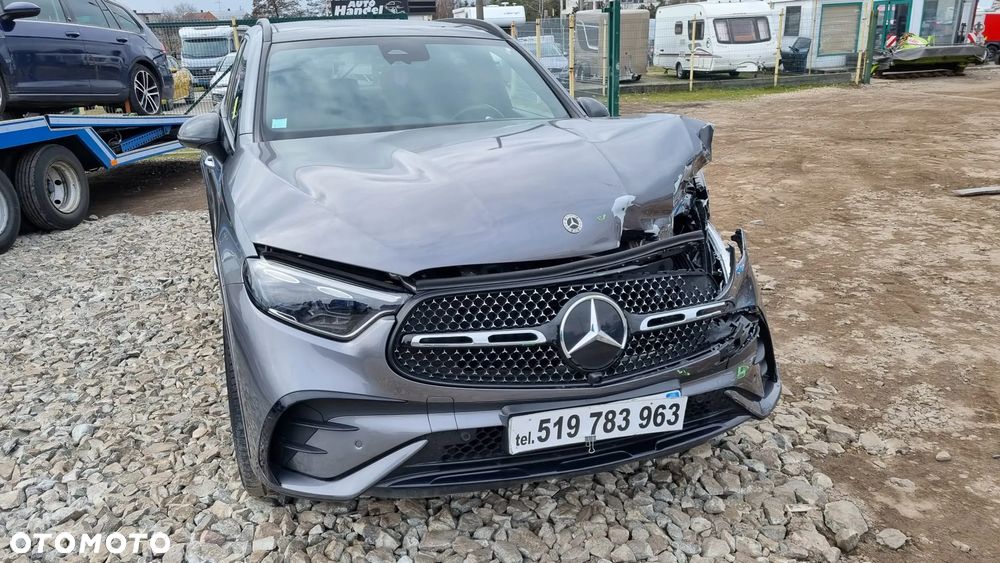 Mercedes-Benz GLC 220 d 4Matic 9G-TRONIC AMG Line Advanced - 6