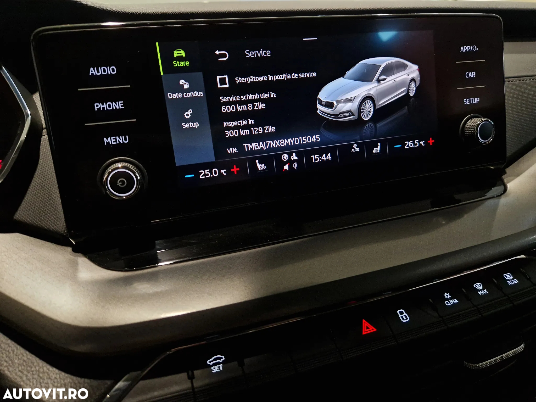 Skoda Octavia 2.0 TDI DSG Ambition - 27
