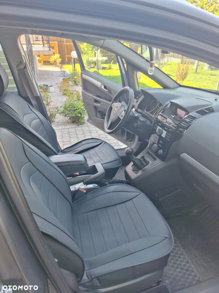 Opel Zafira 1.8 - 11