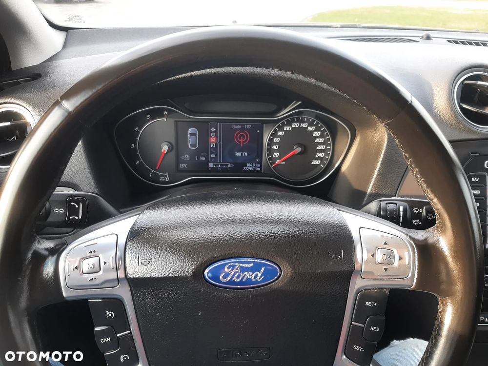 Ford Mondeo 2.0 TDCi Titanium - 11