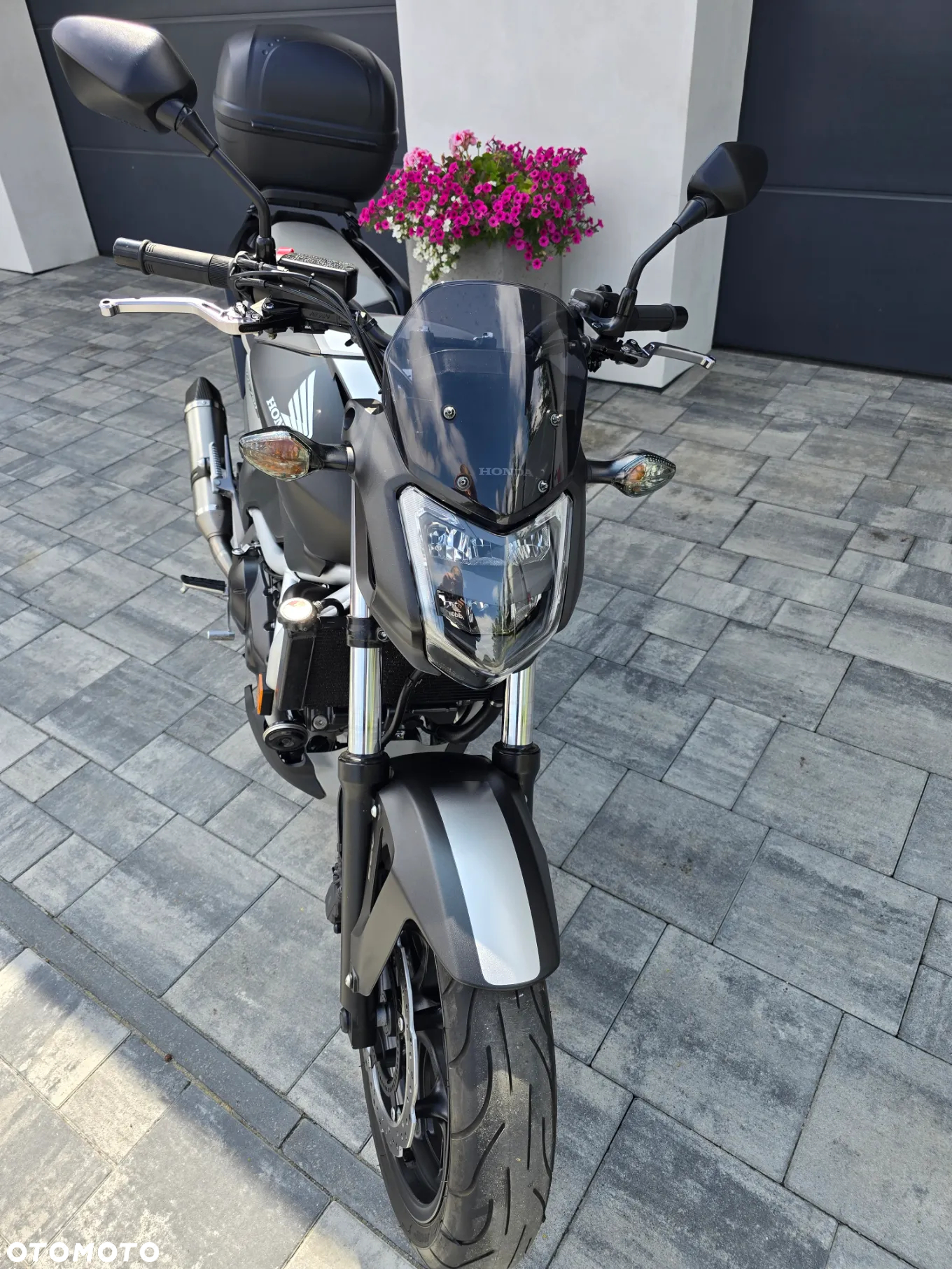 Honda NC - 16