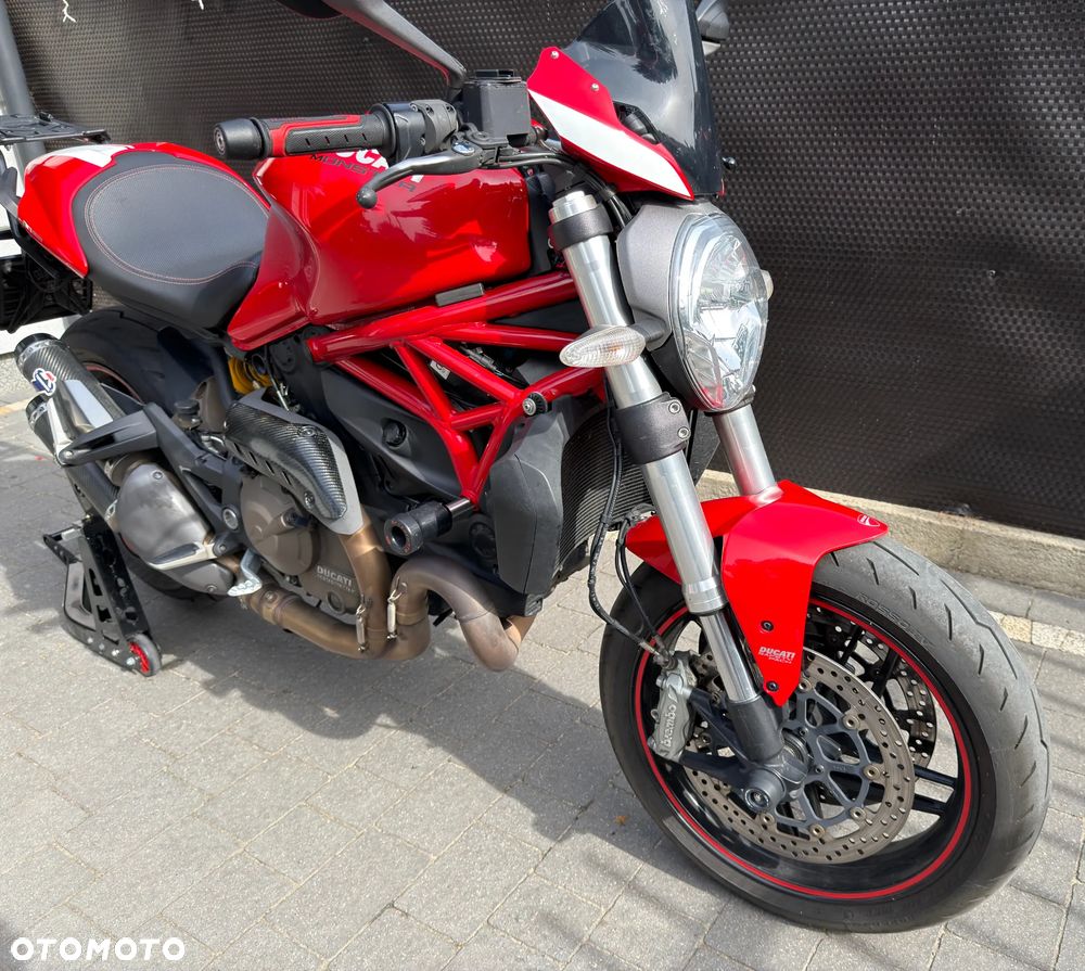 Ducati Monster - 9