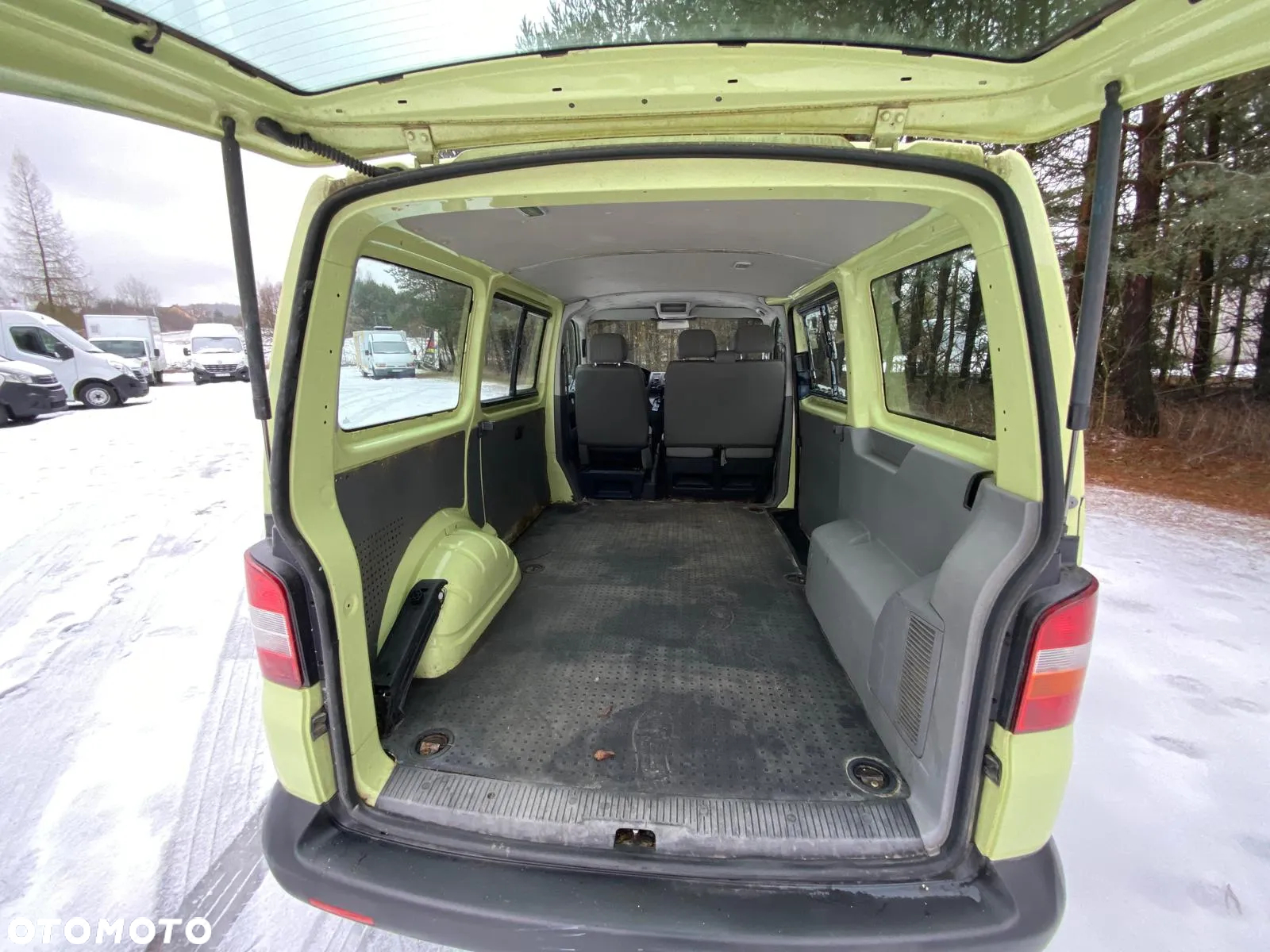 Volkswagen Transporter T5 - 8