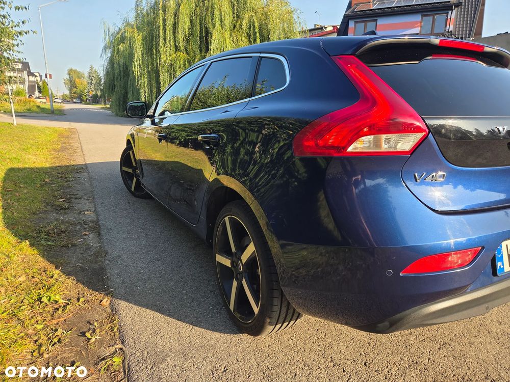 Volvo V40 2015 photo 5