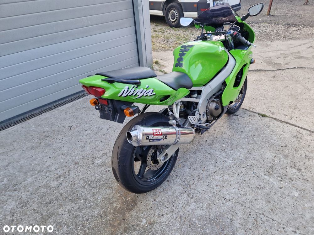 Kawasaki ZXR - 4