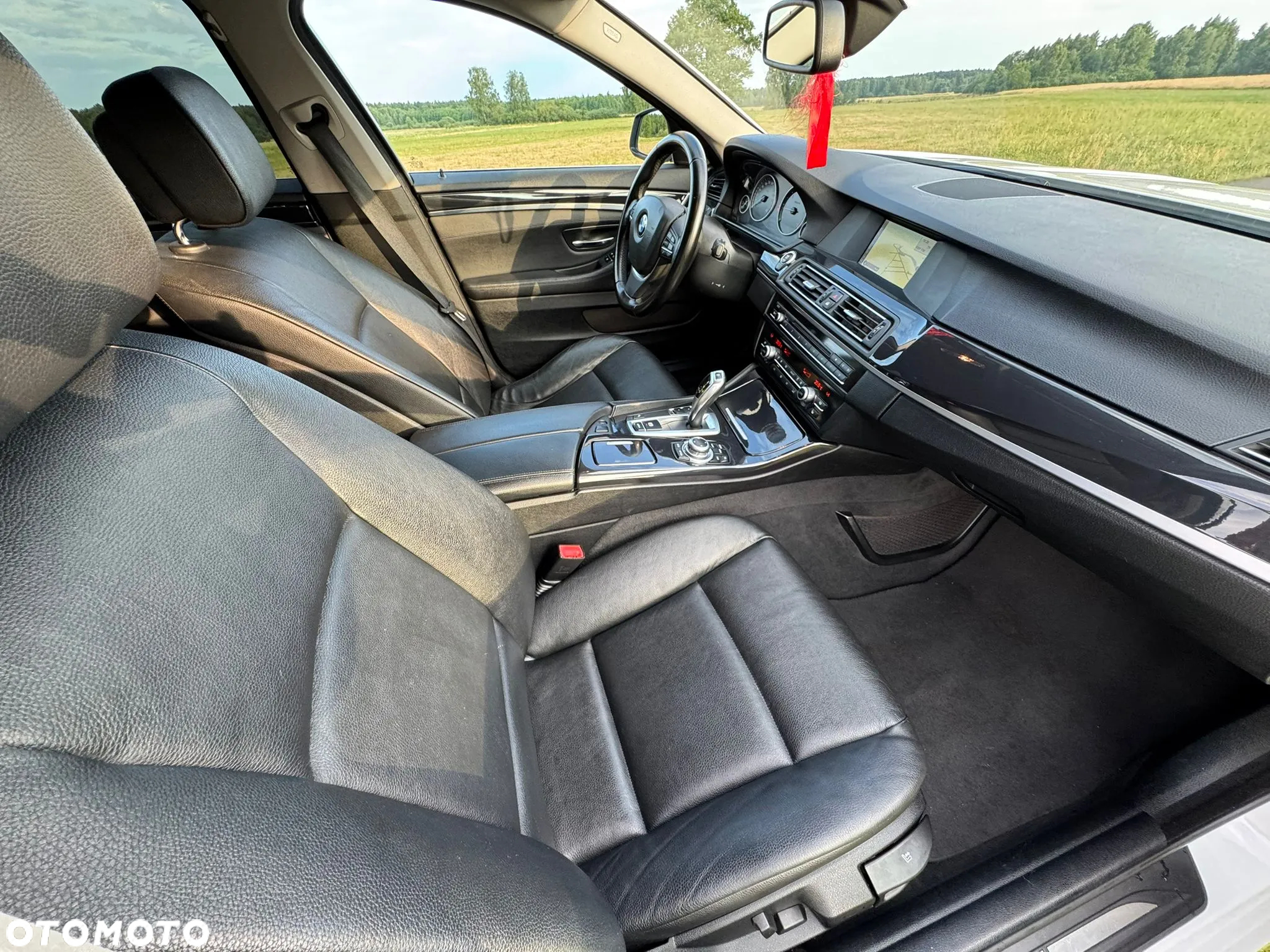 BMW Seria 5 520d Touring - 6