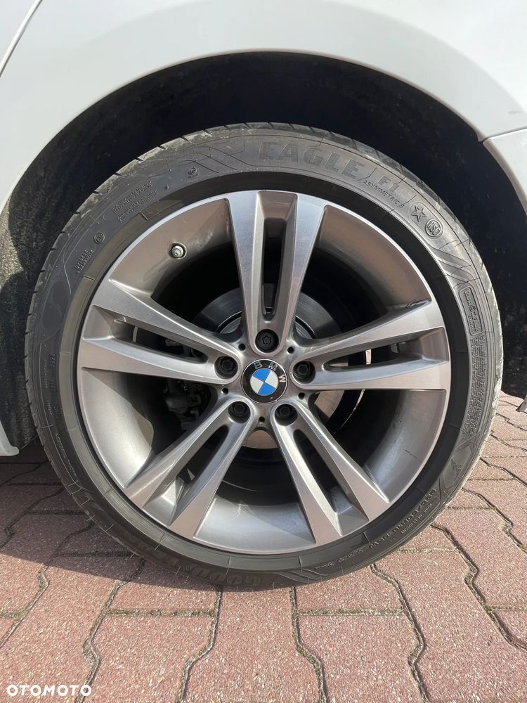 BMW 3GT 320i Luxury Line sport - 14