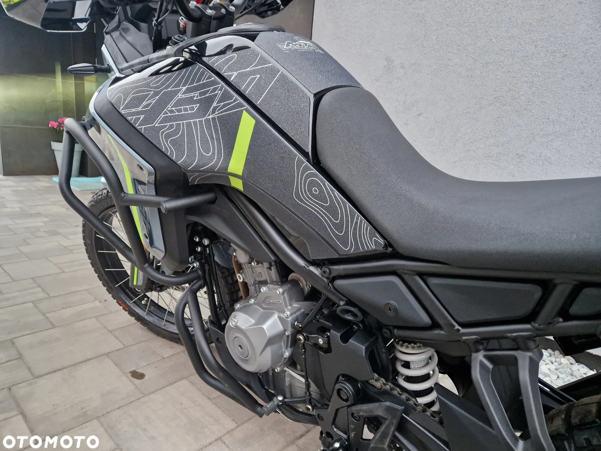 CFMoto 450MT