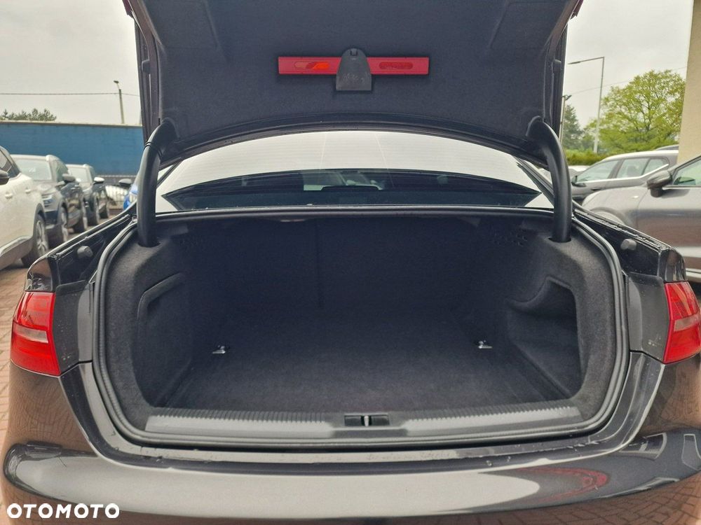 Audi A4 Limousine 1.8 TFSI Ambiente - 20