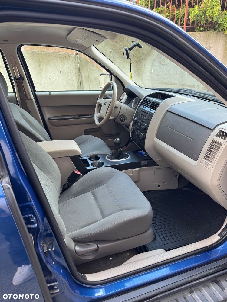 Ford Escape 2.3 XLS 4WD - 6