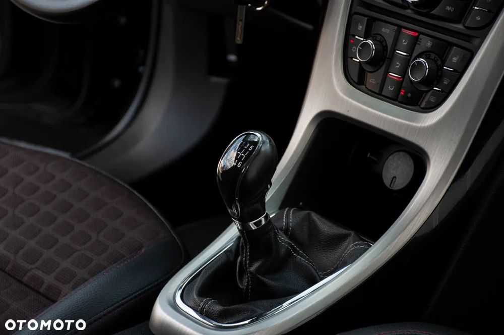 Opel Astra 1.4 Turbo ecoFLEX Start/Stop Innovation - 21