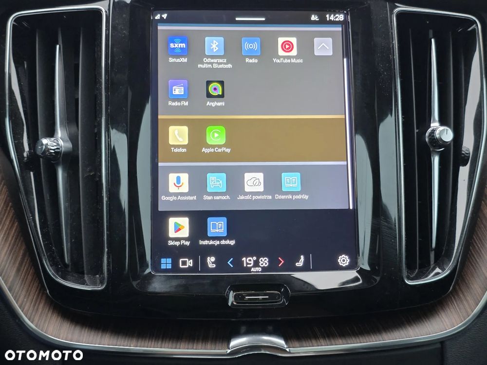 Volvo XC 60 B5 B AWD Plus Bright - 21