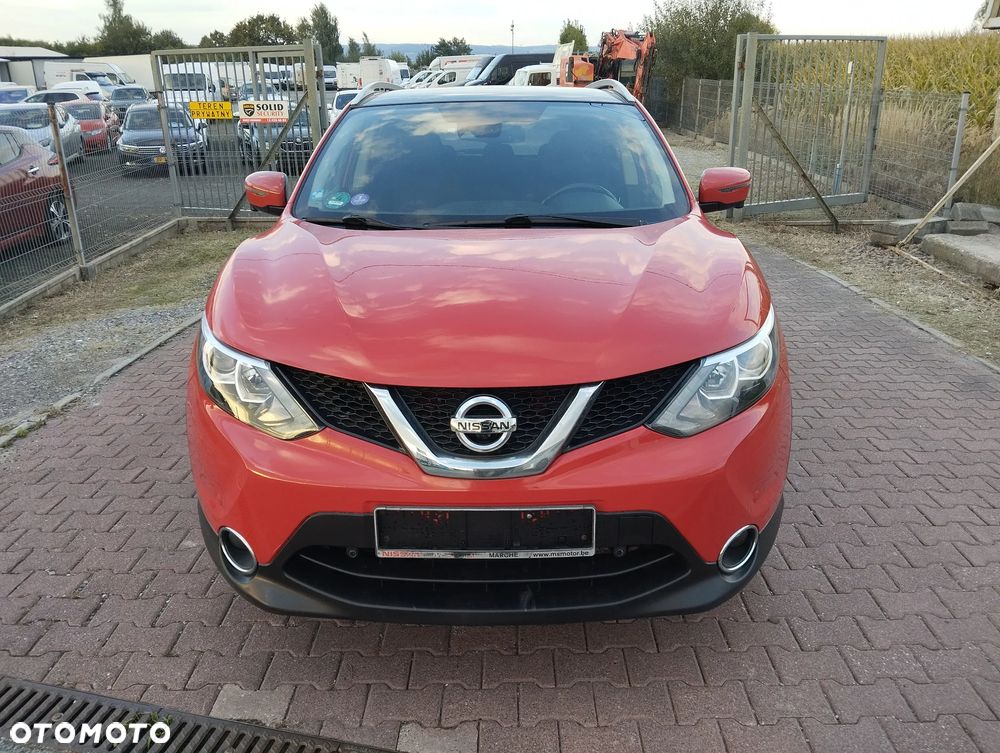 Nissan Qashqai 1.2 DIG-T Tekna - 1