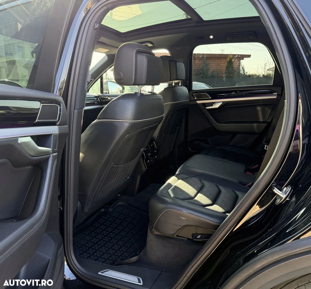 Volkswagen Touareg 3.0 V6 TDI 4Motion DPF Automatik Atmosphere - 14