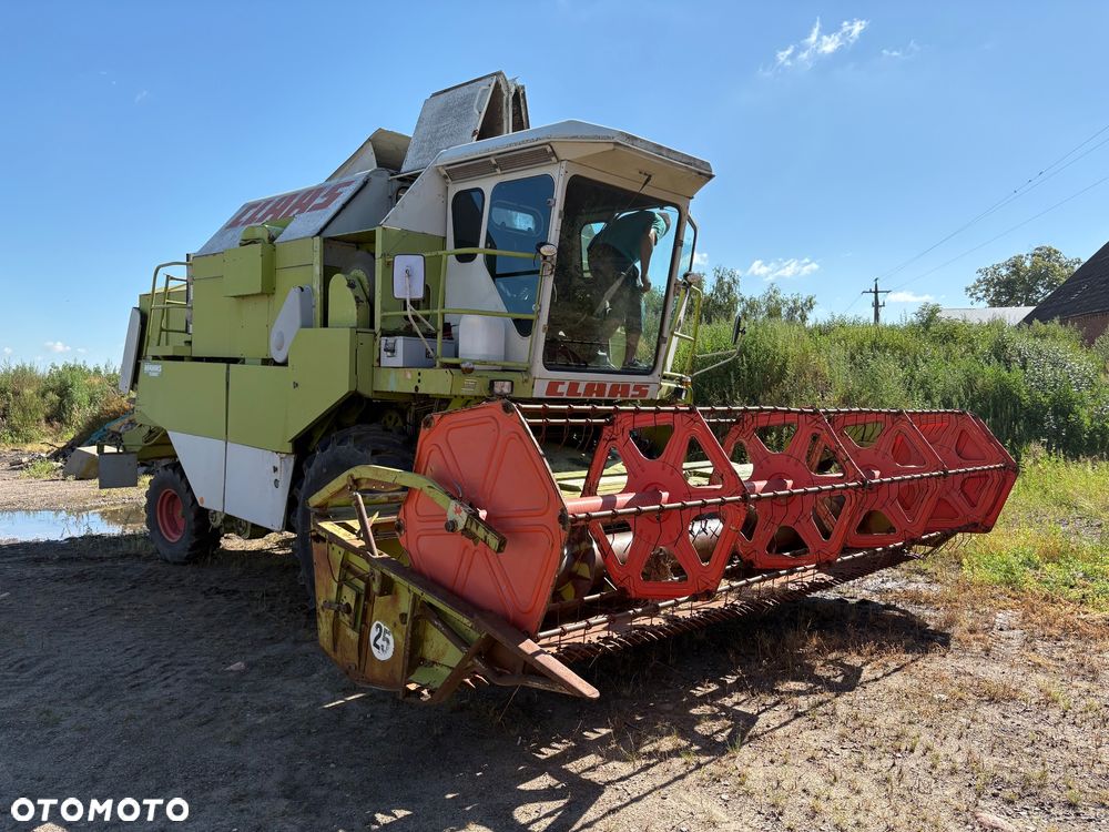 Claas Dominator 106 - 2