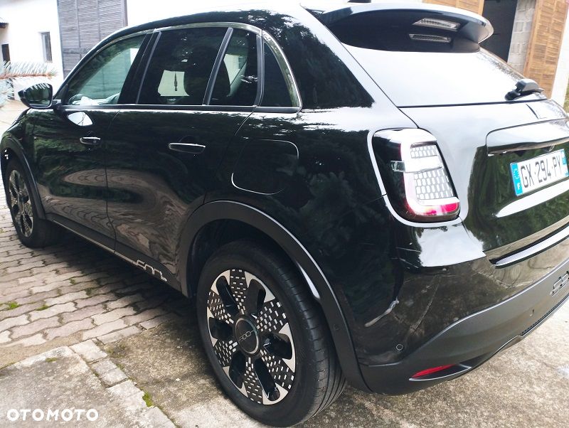 Fiat 600 HYBRID La Prima - 31