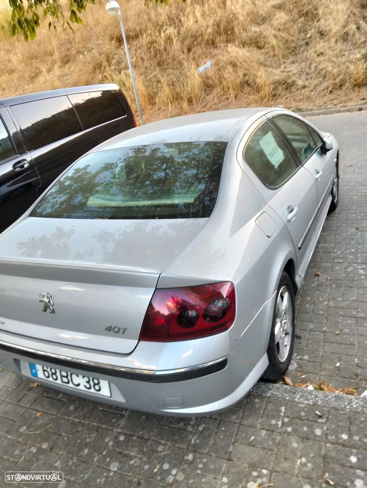 Peugeot 407 1.6 HDi Executive - 8