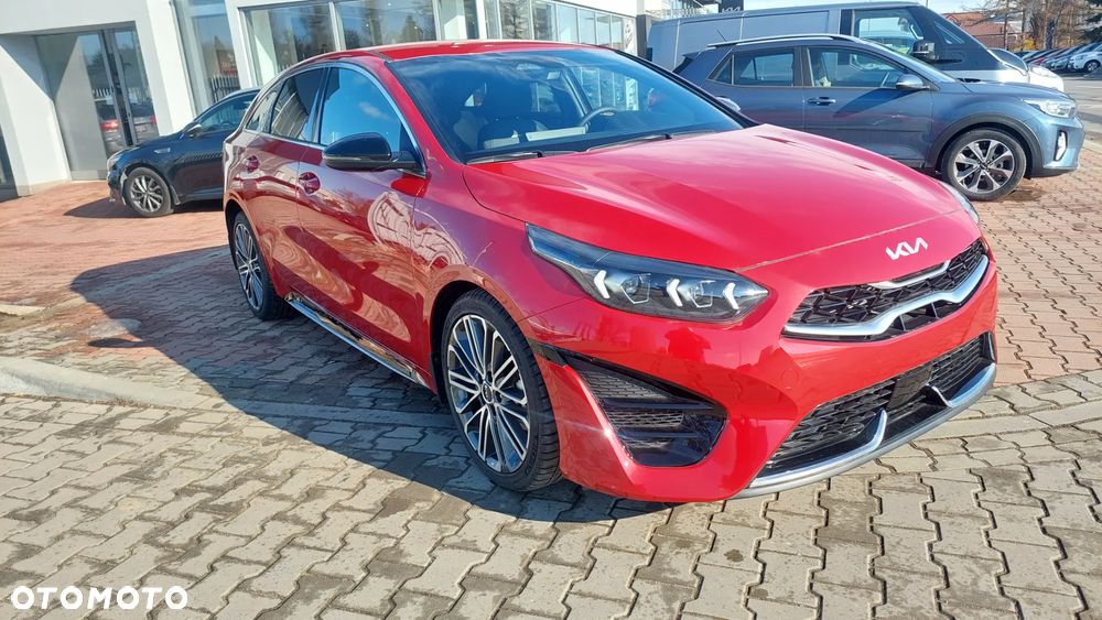 Kia ProCeed - 2