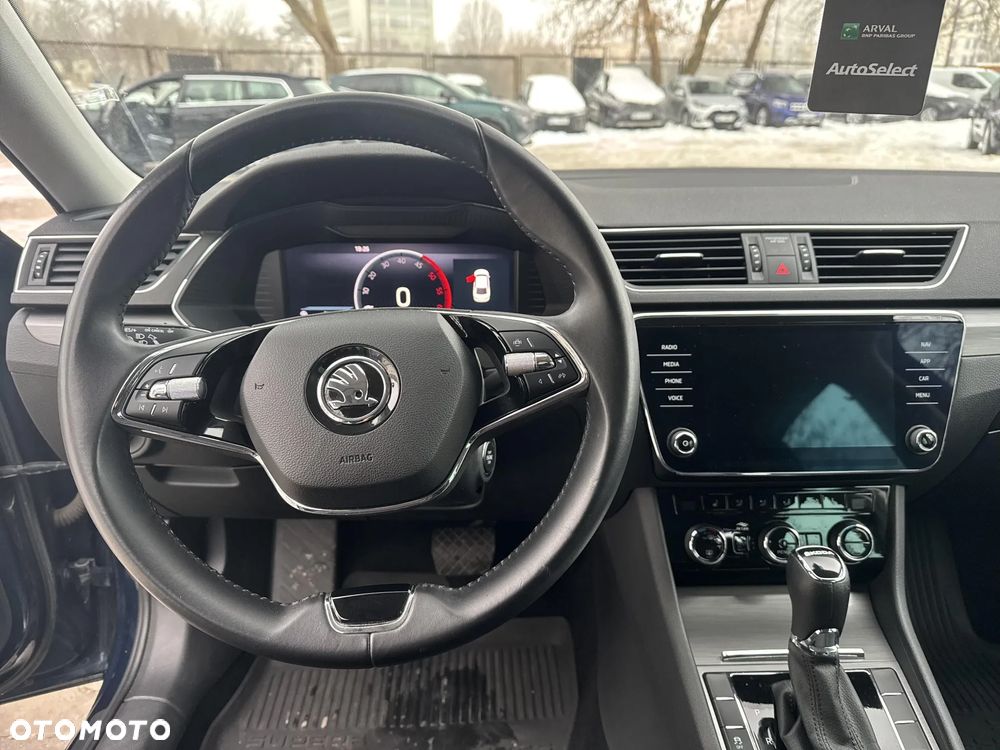 Skoda Superb 2.0 TDI SCR Style DSG - 14