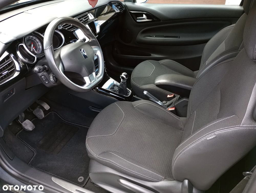 DS Automobiles DS 3 - 7