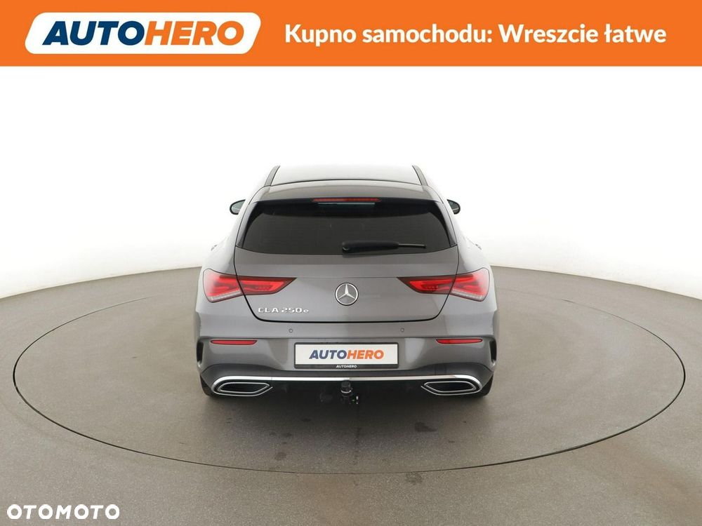 Mercedes-Benz CLA 250 e PHEV AMG Line 8G-DCT - 7