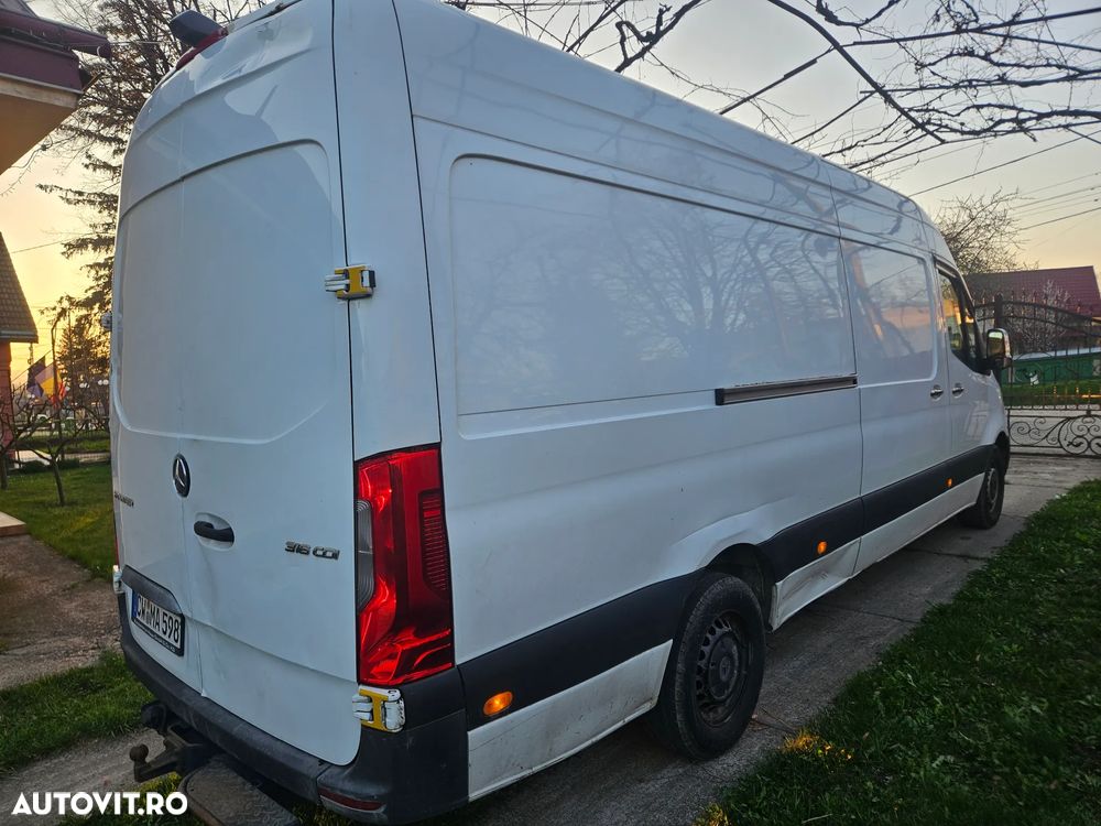 Mercedes-Benz Sprinter - 17
