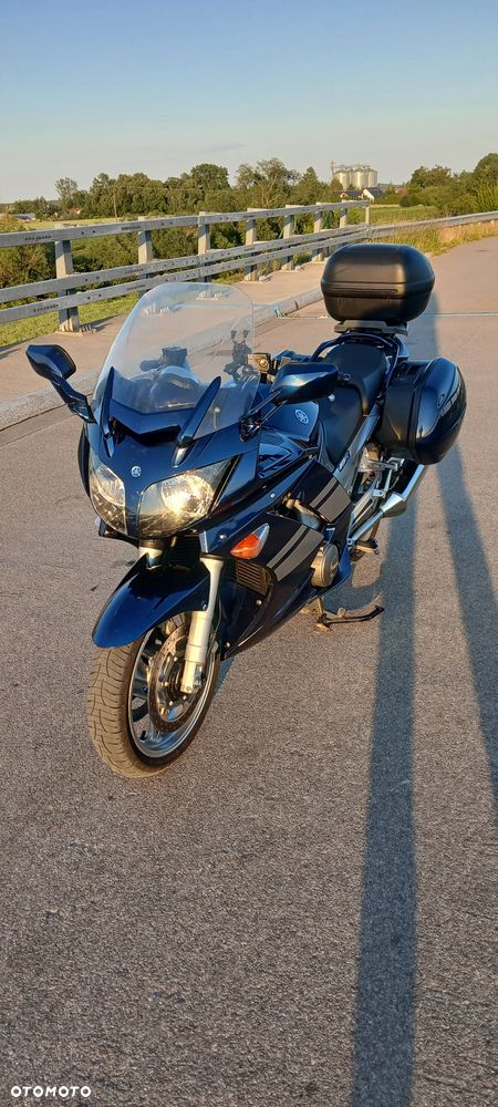 Yamaha FJR - 4