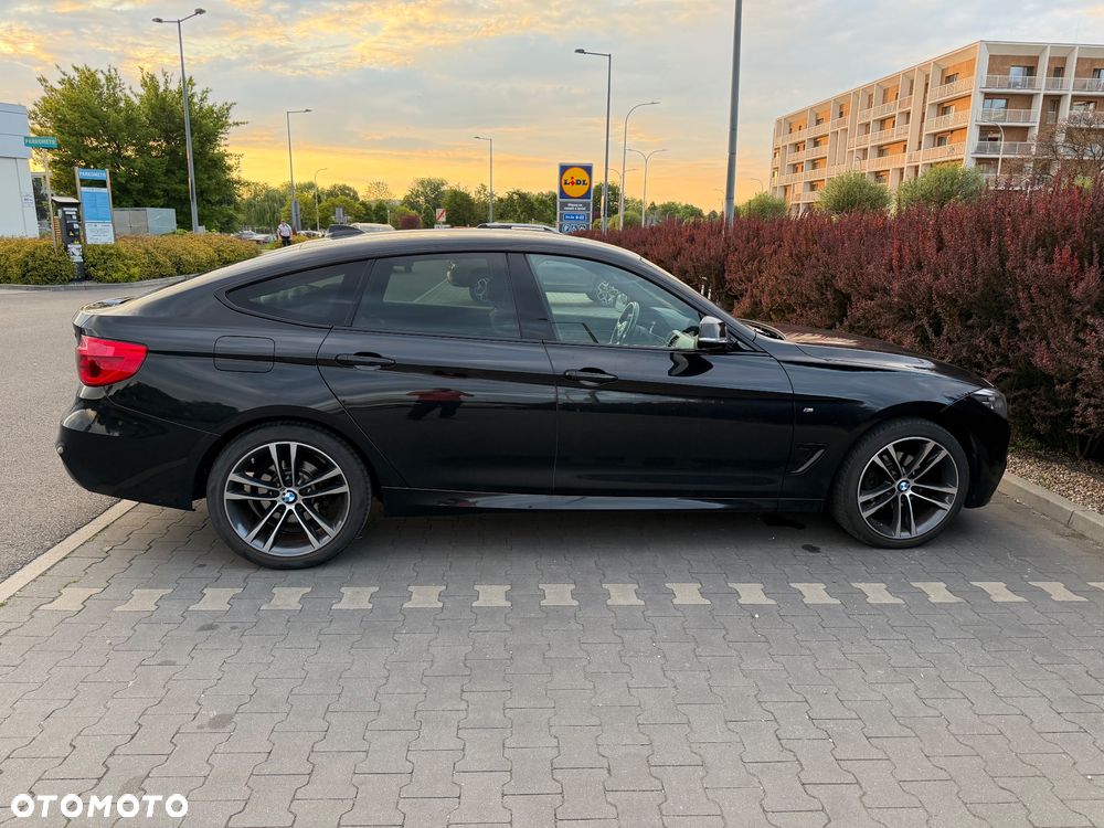 BMW Seria 3 320d Edition M Sport Shadow - 4
