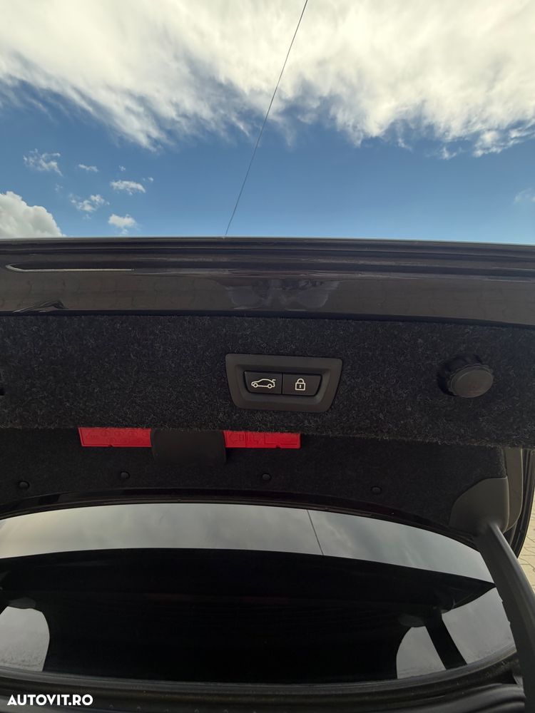 BMW Seria 5 520d Aut. M Sport Edition - 23