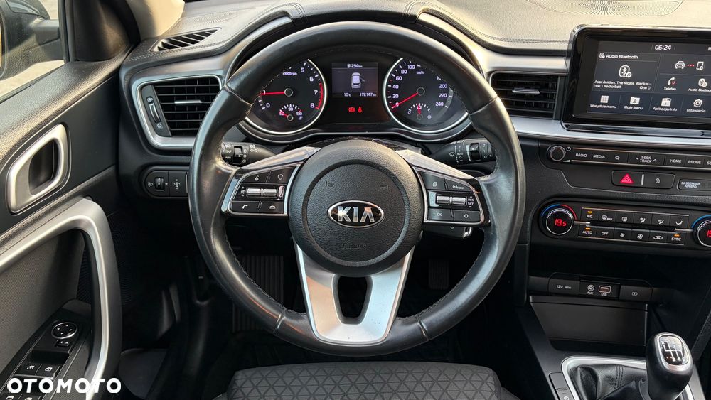 Kia Ceed 1.4 T-GDI L Business Line - 19