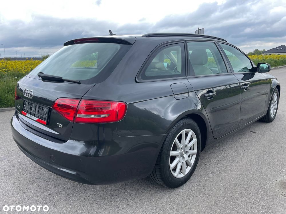 Audi A4 Avant - 28