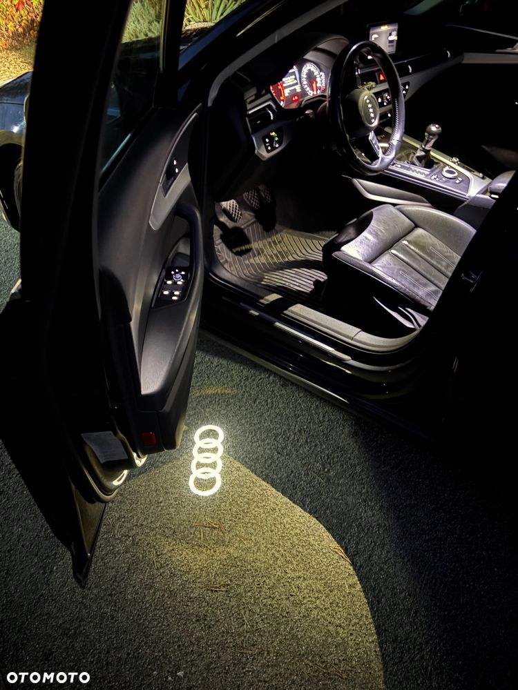 Audi A4 Avant - 13